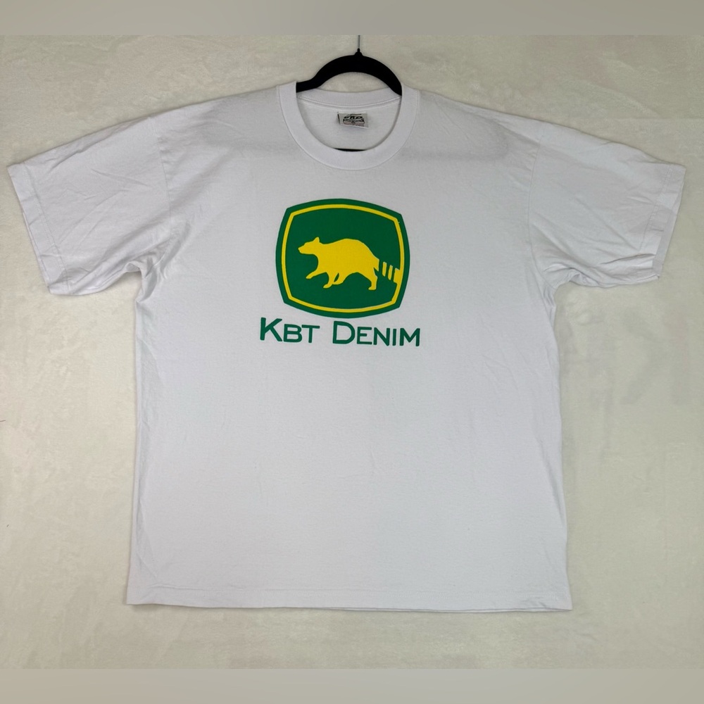Kentucky Boy Tyler T-shirt in size XL